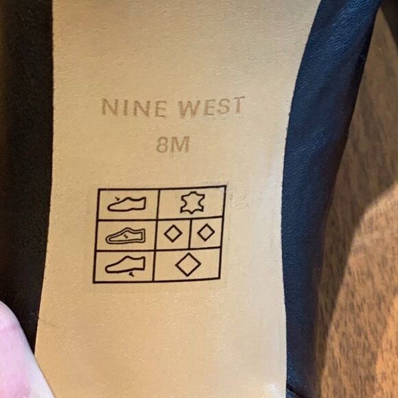 Nine west, leather, bootie, platform stiletto heel sz 8 M, black, EUC - Picture 7 of 16